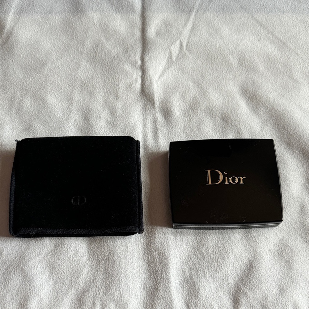 Dior five color eyeshadow palette. Christian Dior. Use at your own discretion.